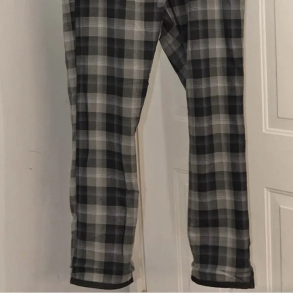 Eddie Bauer Men's Flannel Lined Denim #12 - Picture 7 of 7